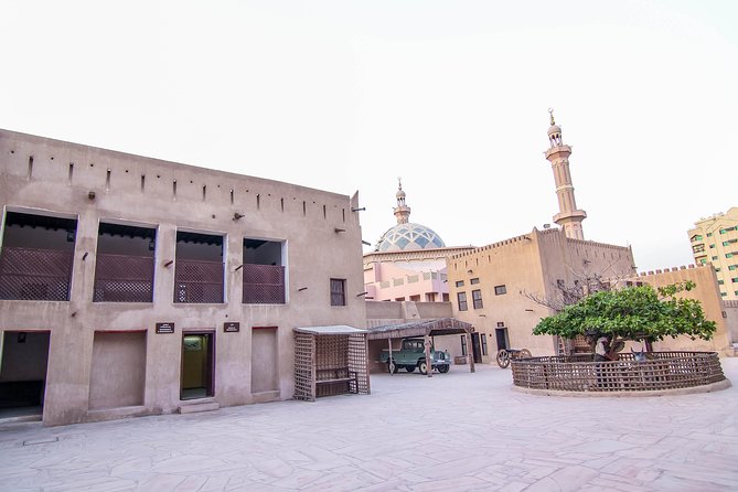 Sharjah City Sightseeing Tour - The Pearl of the Gulf - Getting there from Dubai: the 7:00 am schedule reality