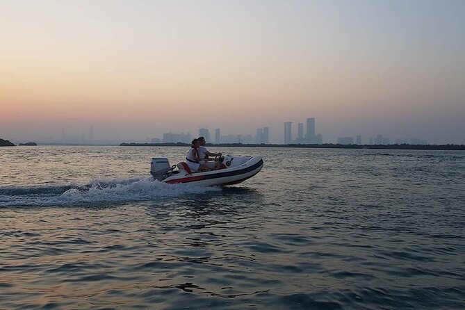 Small-Group Self-Drive Speedboat Tour in Yas Island Mangroves - Peninsula Gold Beach and Heritage Island: Swim Time Plus Wildlife Flavor