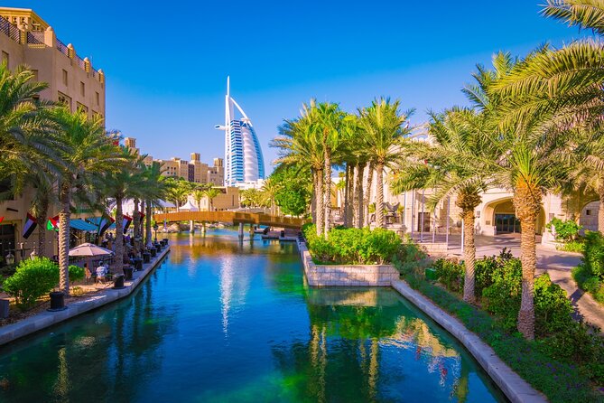 Snapshot Tour of Dubai includes photo stop at Atlantis & Madinath Jumeirah - Palm Jumeirah, Atlantis, and the Best Instagram Shots