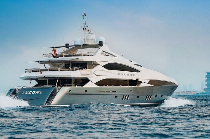 Sunseeker Superyacht: VIP Dining, Premium Drinks & Music - Music and vibe: when luxury meets a real party soundtrack