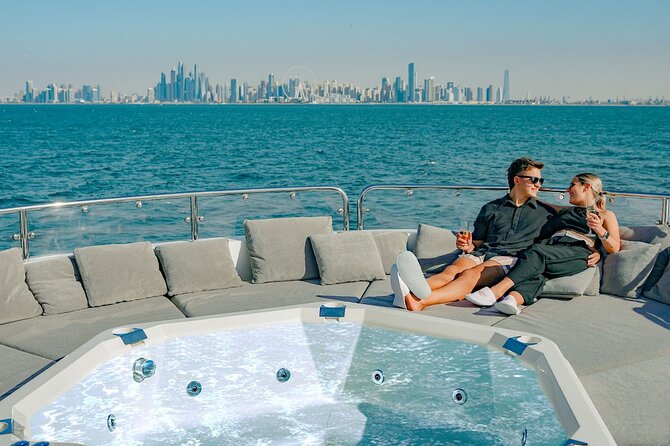 Sunseeker Superyacht: VIP Dining, Premium Drinks & Music - Smart casual, no shoes, and how to avoid the common first-time headaches