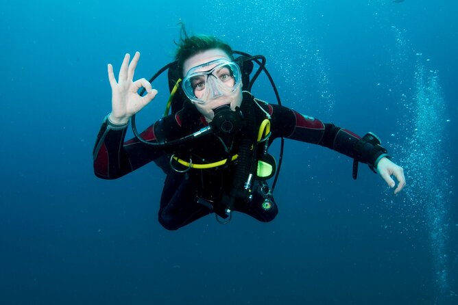 Two Dives for certified divers in Fujairah - Timing, travel rules, and health checks you should not ignore