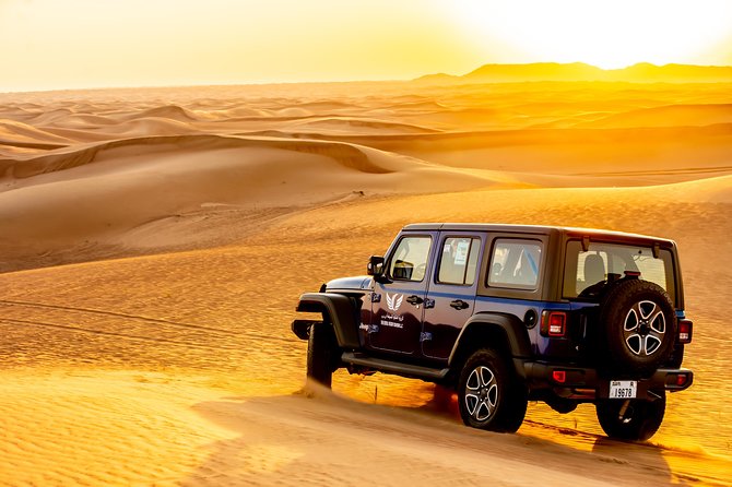 VIP Desert Safari Private & Front Area VIP Table Service - Desert Driving and Photo Stops: Getting the Best Light Without the Hassle